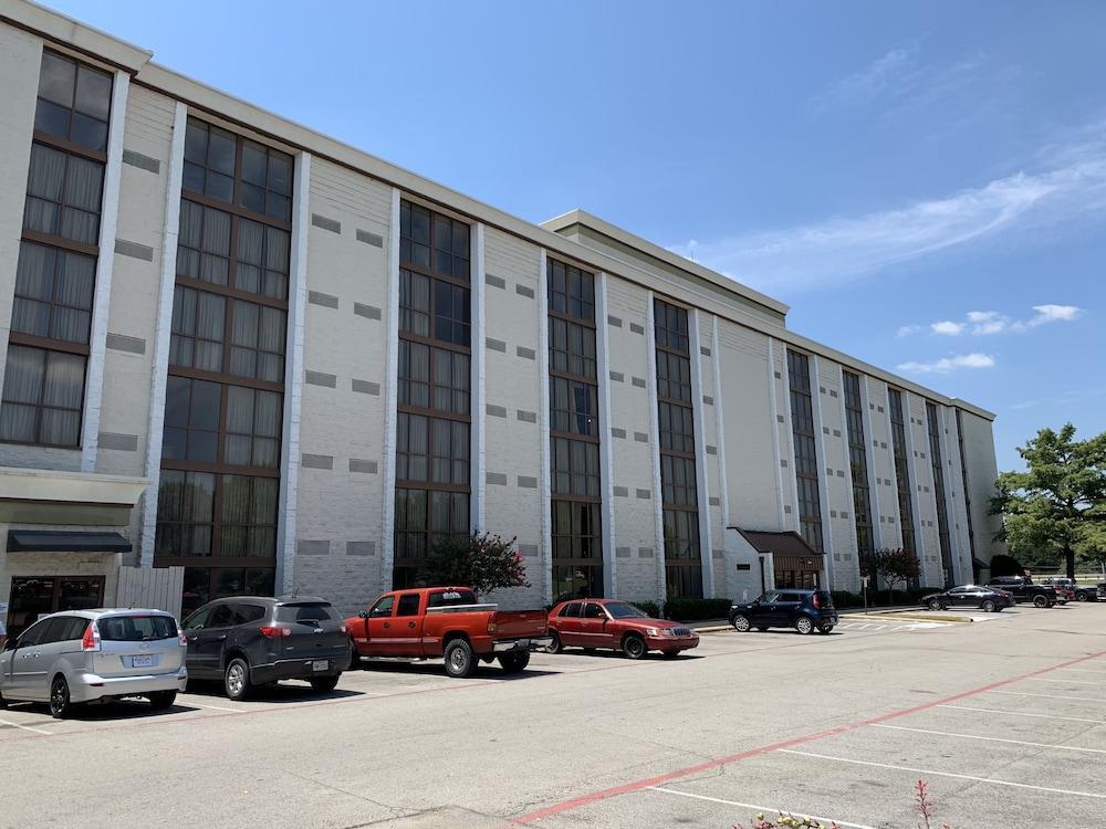 Doubletree By Hilton Fort Worth South Exteriör bild